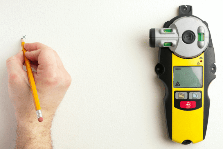 How Does the Stud Finder Work? A Simple Guide to Finding Wall Studs